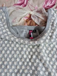 Stylish Gray &amp; White Knit Sweater