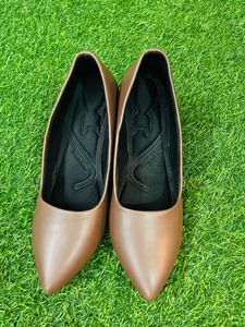 Beautiful Denill HeelUnused Fixed Price