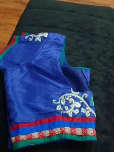 Embroidered Blue &amp; Yellow Sari