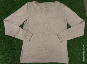 Elegant Beige Knit Top