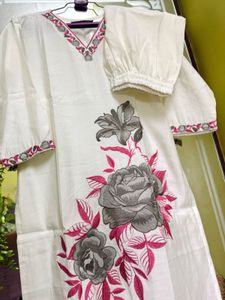 Elegant Embroidered Kurta