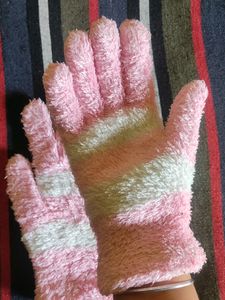 Furr Hand Gloves 🧤 For Winters ❄️...