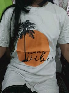 Summer Vibes Tee