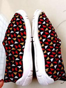 Kids Shoes Suitable For 1year Boy / Girl