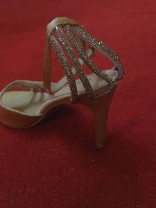 Sandle Heel