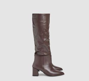 SSS Women’s Knee-High Brown Leather Boots