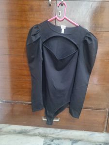 H&amp;M Beautiful Black Puffed Sleeve Bodysuit