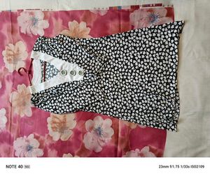 Black N White Top For Casual Time To Wear With Jea