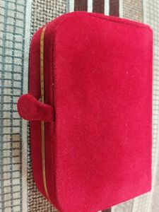 Red Velvet Jewellery Box