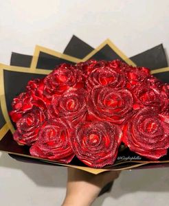 Red Glitter Rose Bouquet