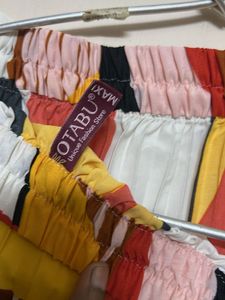 Multi-Coloured Print Pleated Skirt😍