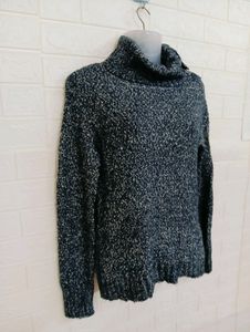 Tommy Hilfiger Sweater New With Tag