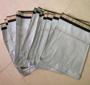 50 Shipping Bags With Pod