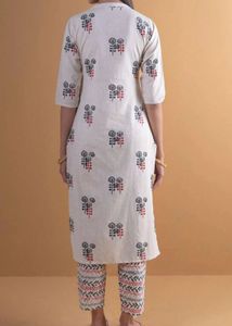 Off-White Printed Cotton Straight Kurta With Trous