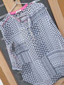 Long Top With Jorjet Fabric In 2xl Size