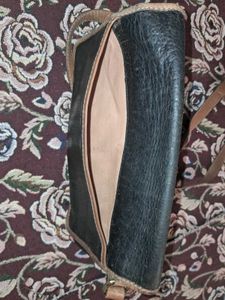 Nina Ricci Paris 100 %leather Bag
