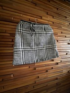Very Smart And Semi Casual Skirt