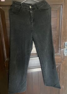 Urbanic Straight Jeans Women