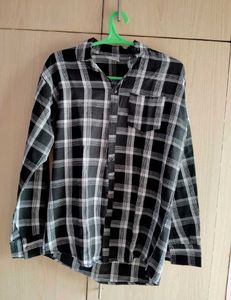 Black & White SHIRT