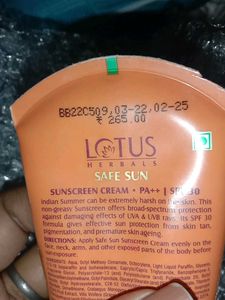 I M Selling Lotus Herbals Safe Sunscreen