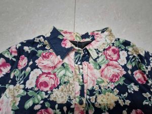 MediumTrench Coat Jacket /Trenchcoat Floral Retro