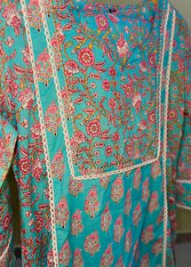 Floral Kurta Set