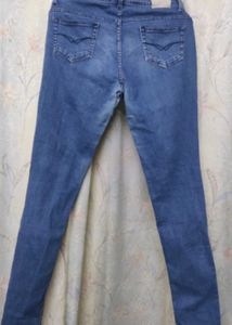 Mid-rise Slim Fit Jeans