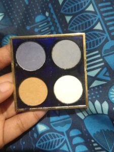 Estee Lauder Eyeshadow Palette