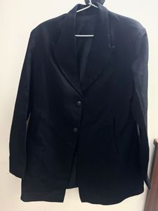 Black blazer for women