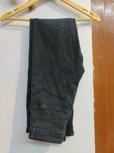 Nuon Brand 28 Size Charcoal Black Denim