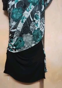 Tunic with Unique-Half Sleeve-PRICE NEGOTIABLE