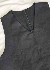 Sleeveless Black Top