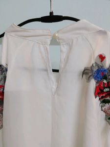 💢SALE💢 Korean Cold Shoulder Top
