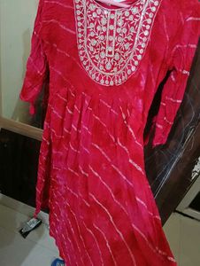 Red Embroidered Tie Die Kurta