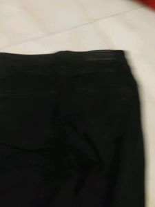 Women Skinny Fit Black Jeans - 26 Size