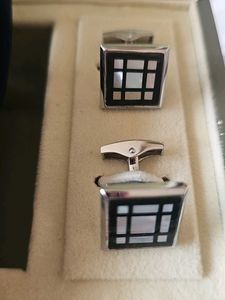 The Tie Hub -  cufflink set