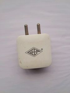 Geep Travel Adapter
