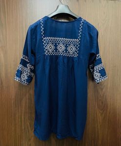 ✨ Stylish Navy Blue Tunic Top ✨