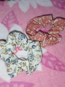 Floral Scrunchie Set
