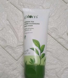 Plum Green Tea Face Wash