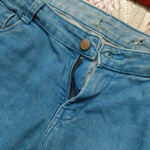 Blue Denim Capri Pants