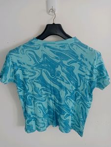 Tie Dye Blue Crop Top !🌀💧