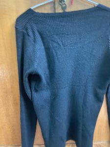 sale!!black wool top