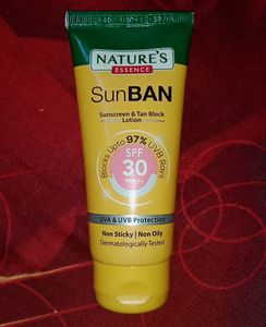 Nature&#39;s Essence Sunscreen &amp; Tan Block Lotion