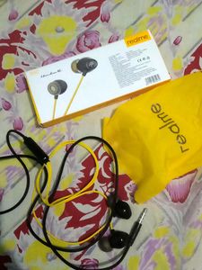 Price Drop Realme Earphones