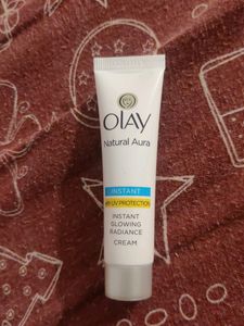 Olay Natural Aura Cream