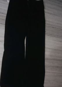 Stright Fit Jeans For Women 🥰