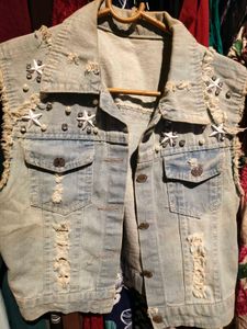Chest Size 32-36 inches Distressed Denim Vest