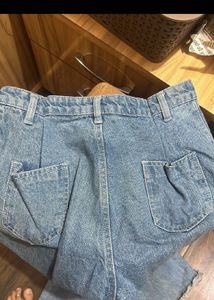Straight Jeans