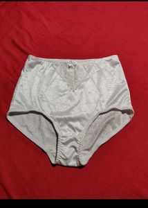Clothes 9 Items